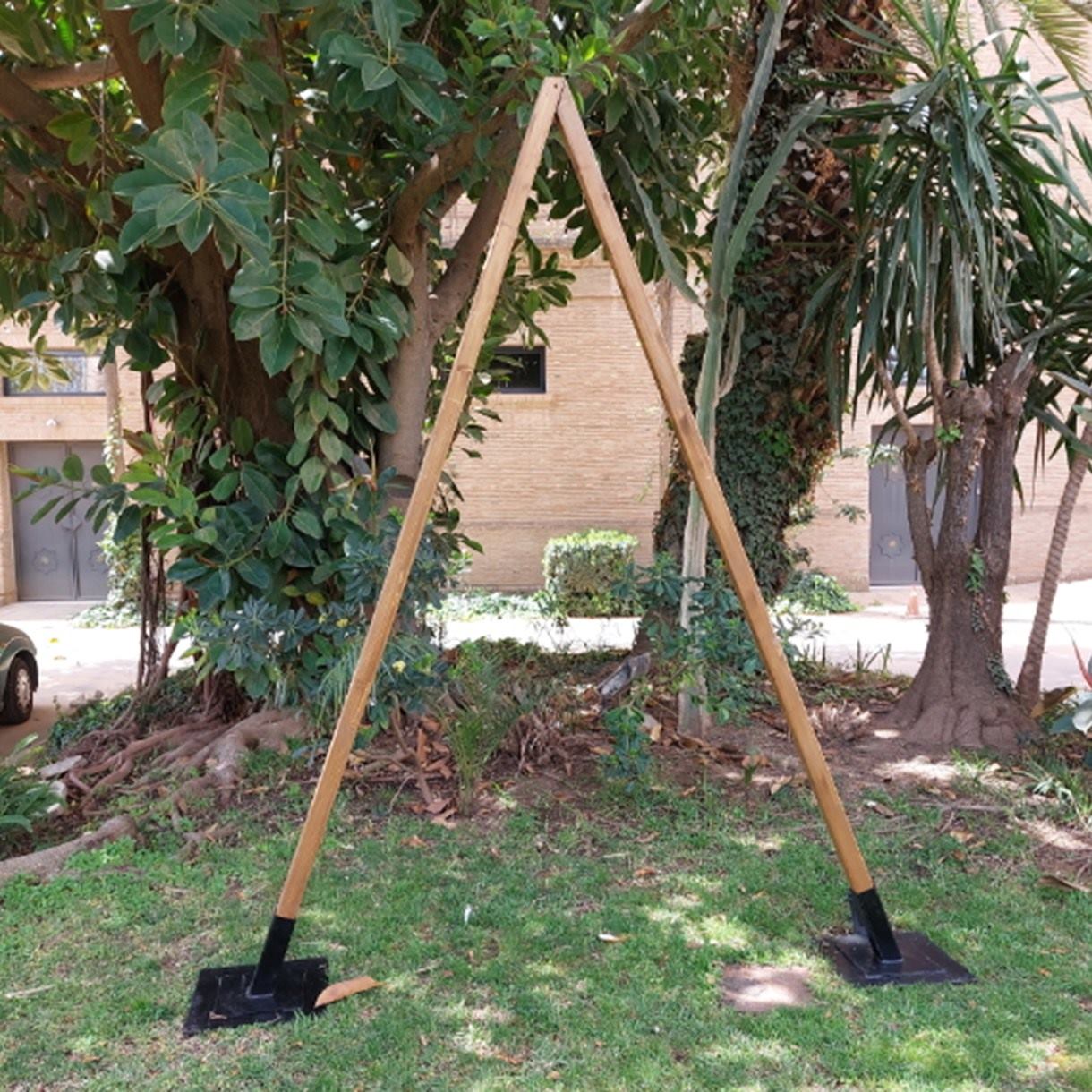 Arco en triángulo
